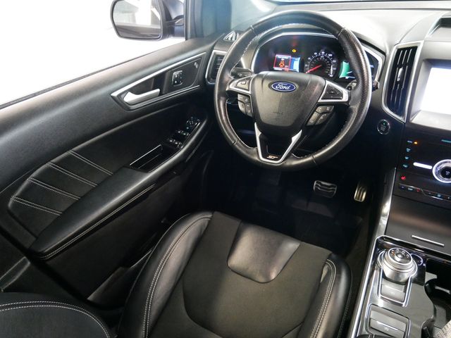 Thumbnail: 2020 Ford Edge - 7