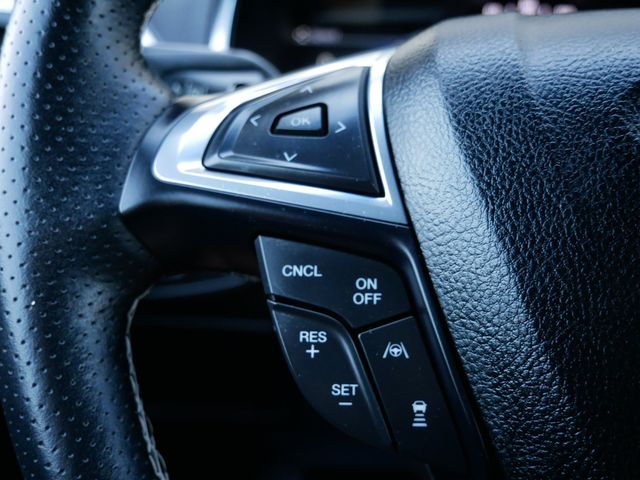 Thumbnail: 2020 Ford Edge - 23