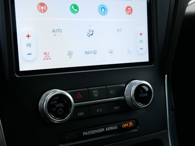 Thumbnail: 2022 Ford Edge - 14