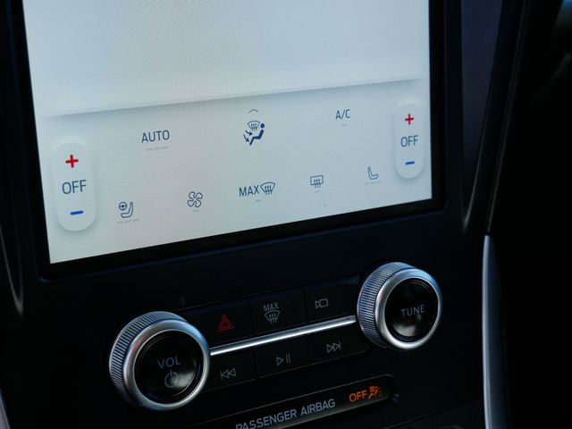 Thumbnail: 2023 Ford Edge - 15