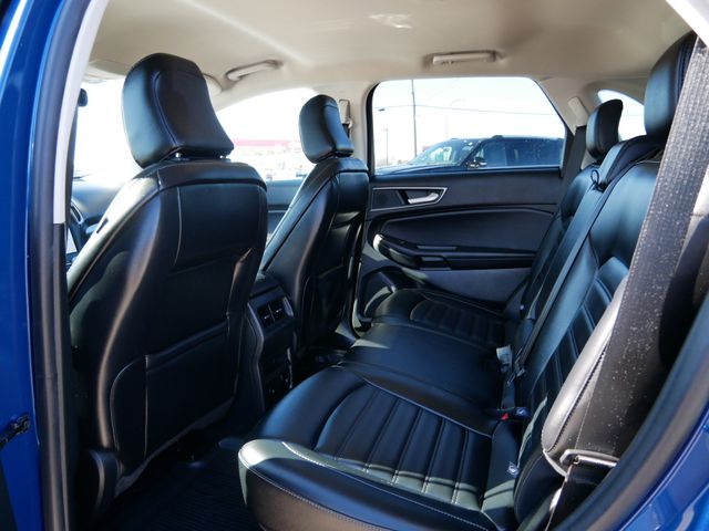 Thumbnail: 2023 Ford Edge - 9