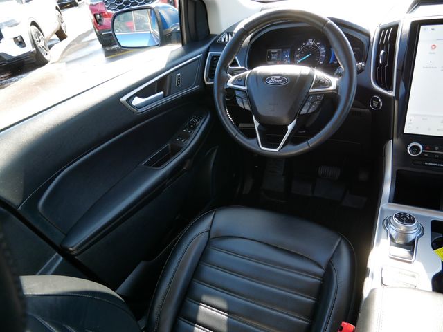 Thumbnail: 2023 Ford Edge - 2