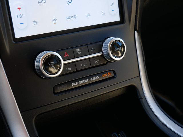 Thumbnail: 2023 Ford Edge - 18