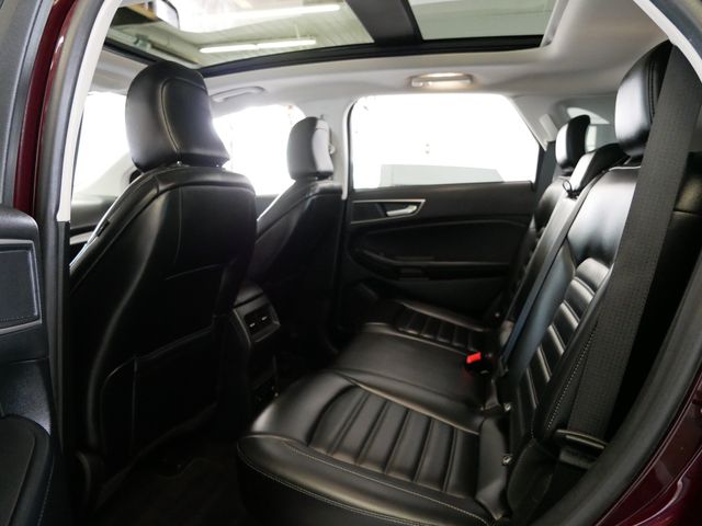 Thumbnail: 2022 Ford Edge - 8