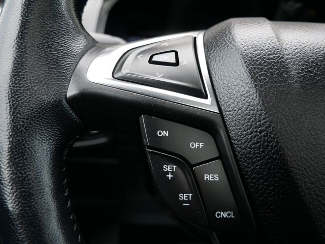 Thumbnail: 2022 Ford Edge - 22