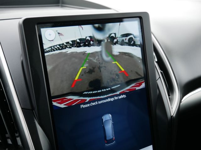 Thumbnail: 2022 Ford Edge - 28