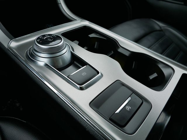 Thumbnail: 2022 Ford Edge - 12