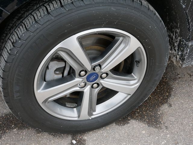 Thumbnail: 2022 Ford Edge - 7