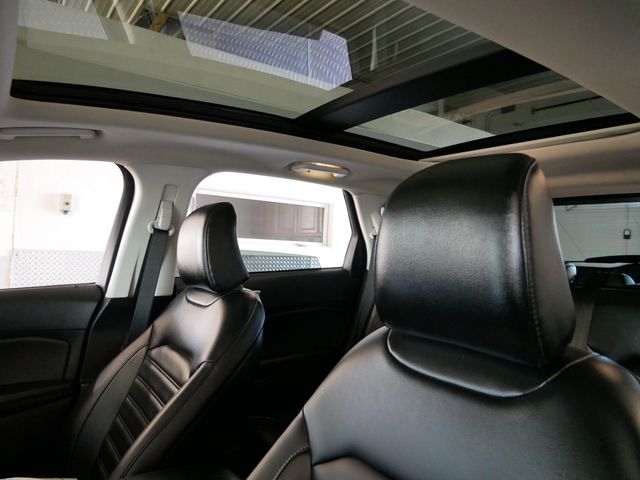 Thumbnail: 2023 Ford Edge - 17