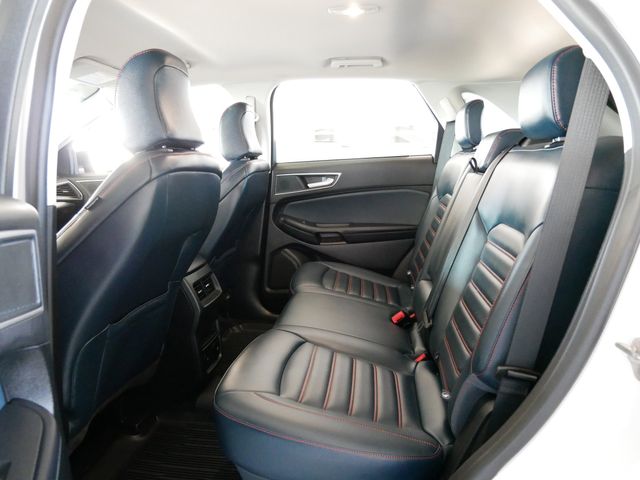 Thumbnail: 2024 Ford Edge - 9