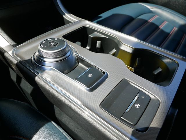 Thumbnail: 2022 Ford Edge - 21