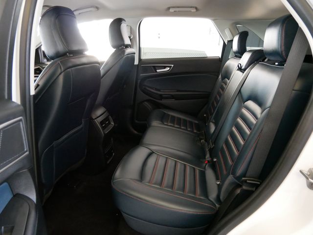 Thumbnail: 2022 Ford Edge - 8