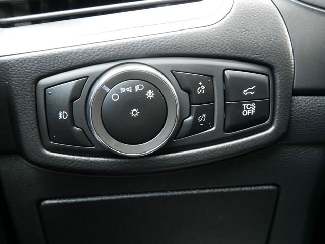 Thumbnail: 2024 Ford Edge - 18