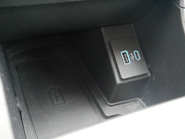 Thumbnail: 2024 Ford Edge - 18