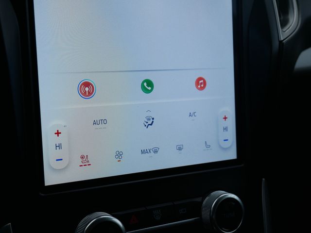 Thumbnail: 2024 Ford Edge - 16