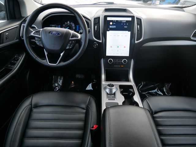 Thumbnail: 2024 Ford Edge - 8