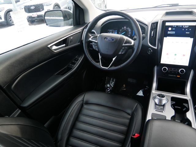 Thumbnail: 2024 Ford Edge - 2