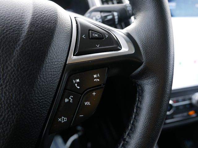 Thumbnail: 2024 Ford Edge - 26