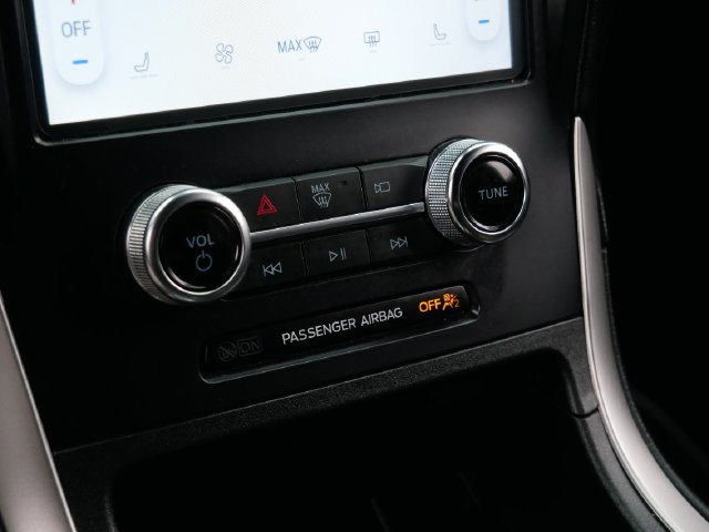 Thumbnail: 2024 Ford Edge - 18