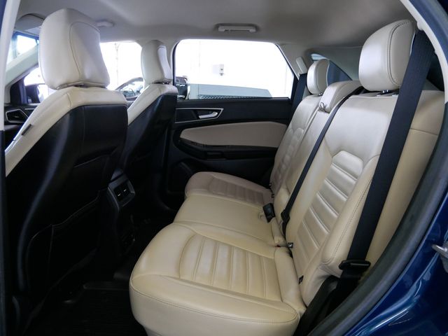 Thumbnail: 2020 Ford Edge - 8