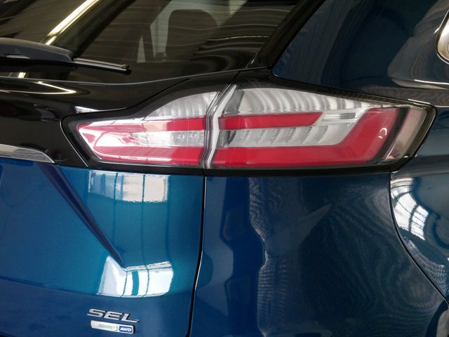 Thumbnail: 2020 Ford Edge - 15
