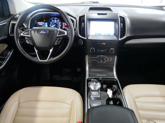 Thumbnail: 2020 Ford Edge - 6