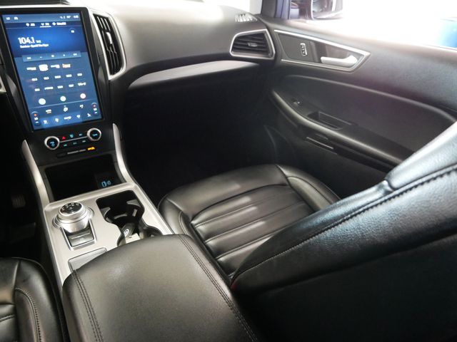 Thumbnail: 2023 Ford Edge - 9