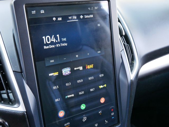 Thumbnail: 2023 Ford Edge - 10