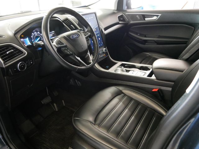 Thumbnail: 2023 Ford Edge - 2