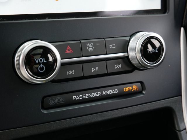 Thumbnail: 2023 Ford Edge - 21
