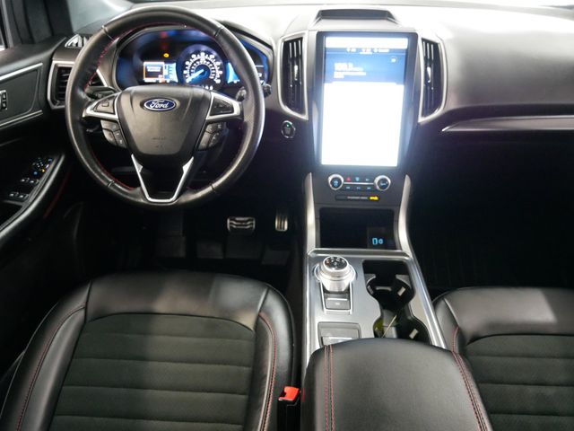 Thumbnail: 2023 Ford Edge - 7