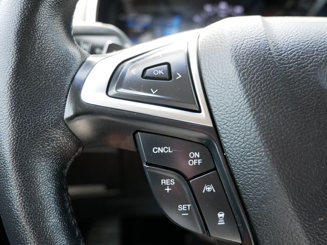 Thumbnail: 2020 Ford Edge - 24