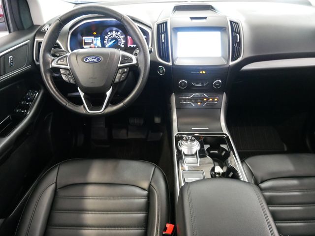 Thumbnail: 2020 Ford Edge - 9