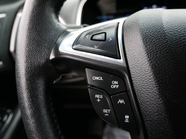 Thumbnail: 2020 Ford Edge - 21