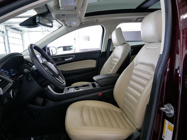Thumbnail: 2023 Ford Edge - 7