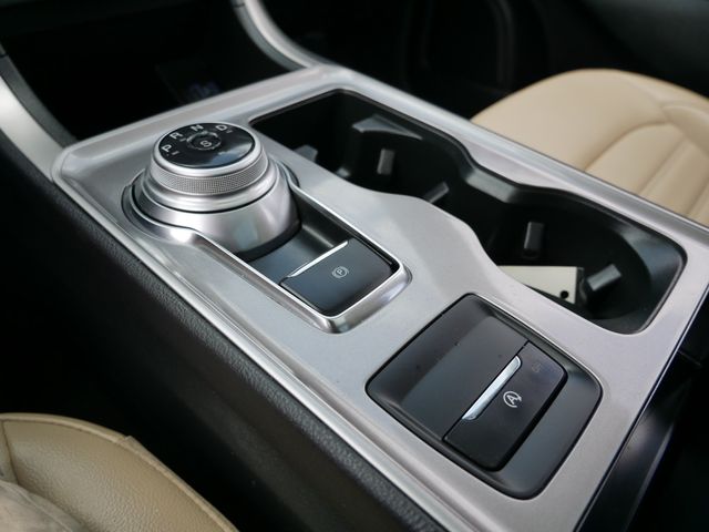Thumbnail: 2023 Ford Edge - 11