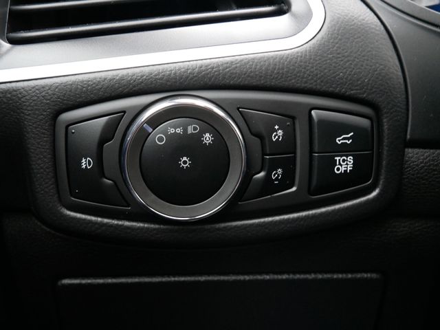 Thumbnail: 2024 Ford Edge - 18