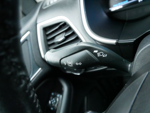 Thumbnail: 2020 Ford Edge - 24