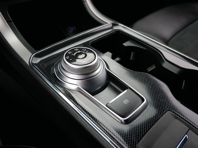 Thumbnail: 2021 Ford Edge - 20