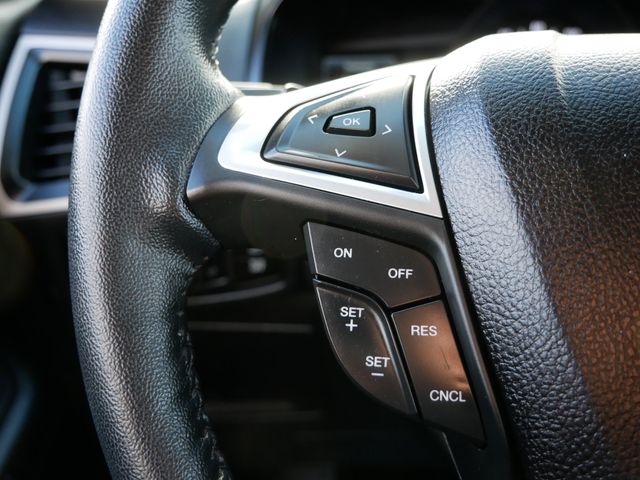 Thumbnail: 2023 Ford Edge - 22