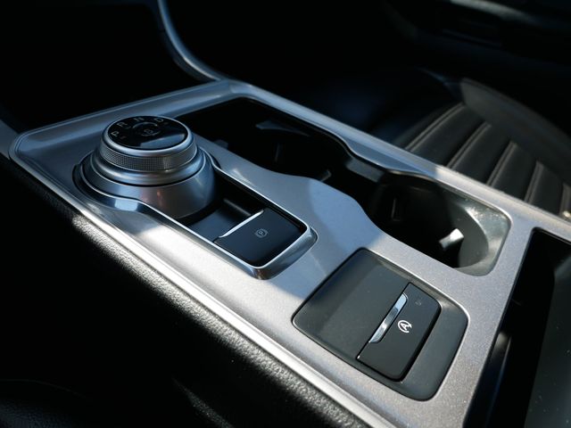 Thumbnail: 2024 Ford Edge - 11
