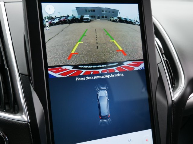 Thumbnail: 2024 Ford Edge - 27