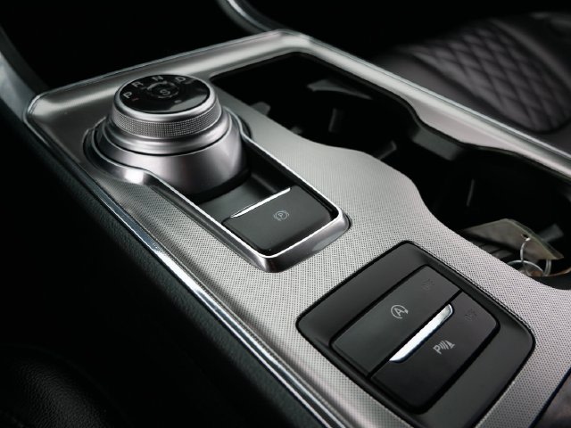 Thumbnail: 2024 Ford Edge - 11