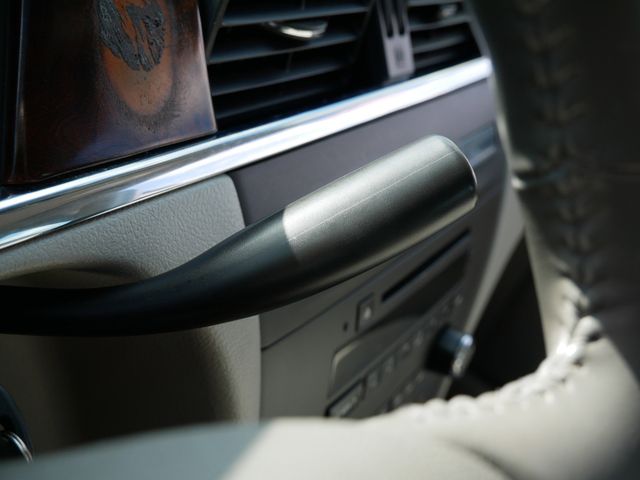 Thumbnail: 2009 Buick LaCrosse - 27