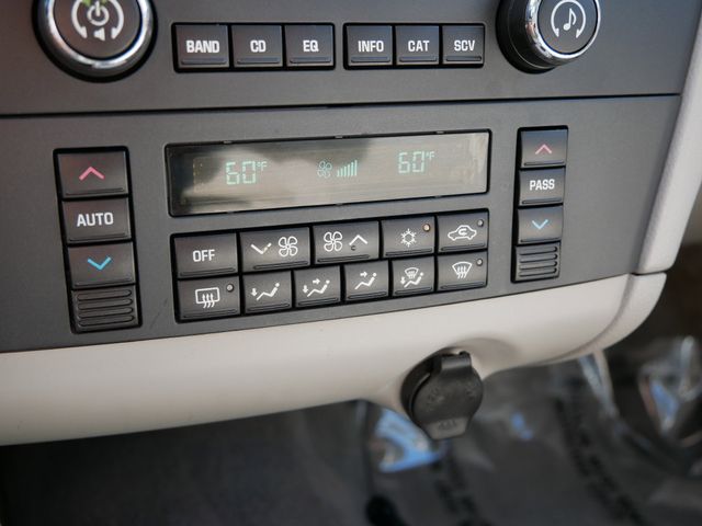 Thumbnail: 2009 Buick LaCrosse - 17