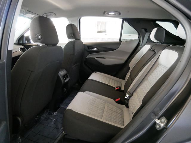 Thumbnail: 2022 Chevrolet Equinox - 8