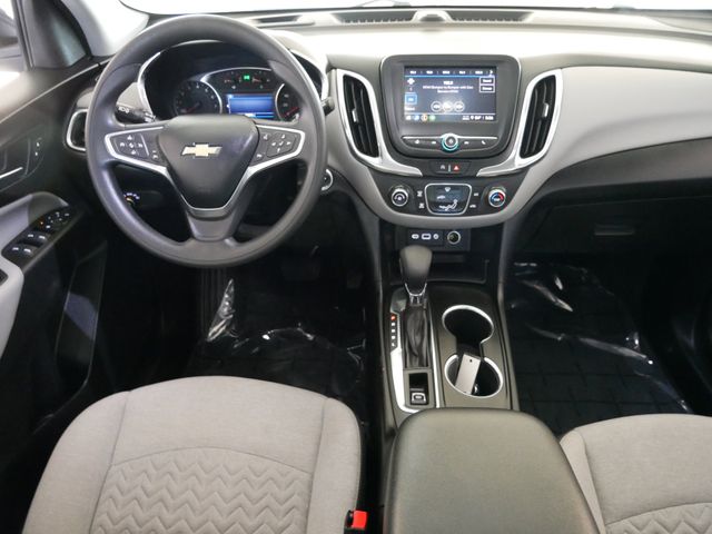 Thumbnail: 2022 Chevrolet Equinox - 6
