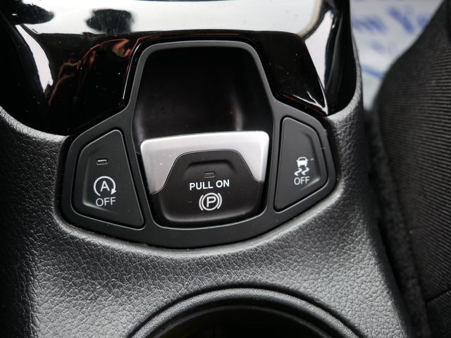 Thumbnail: 2021 Jeep Compass - 22