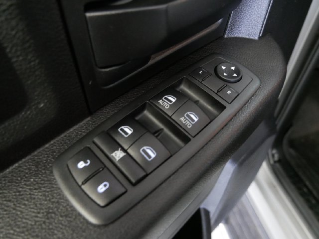 Thumbnail: 2019 RAM 1500 - 17