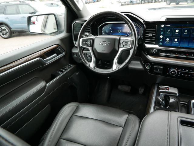 Thumbnail: 2022 Chevrolet Silverado 1500 - 2